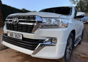 Land Cruiser V8 Hire Uganda - Car Rental Uganda Entebbe